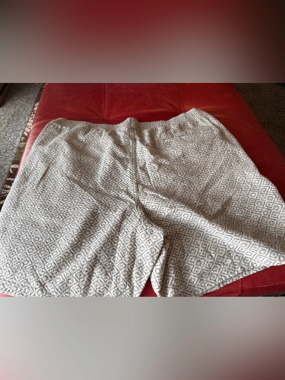 Hollister Men's Patterned Linen-Blend Shorts - Beige size XXL